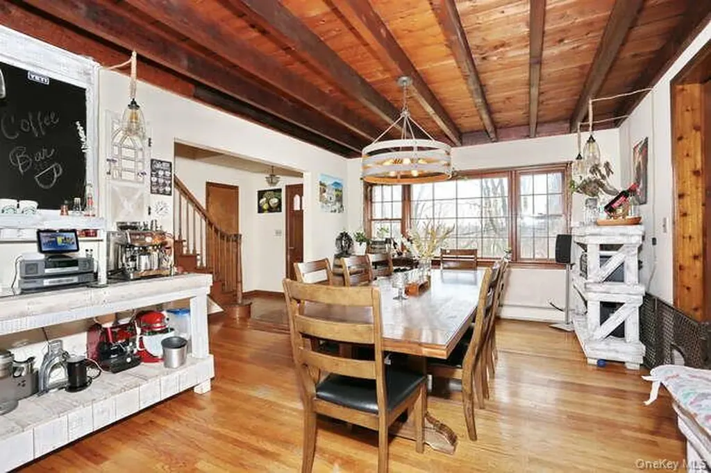 161 Mcnamara Road Spring Valley NY 10977