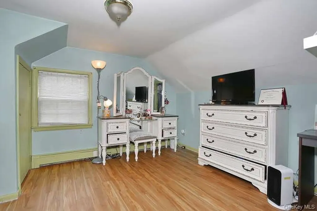 161 Mcnamara Road Spring Valley NY 10977
