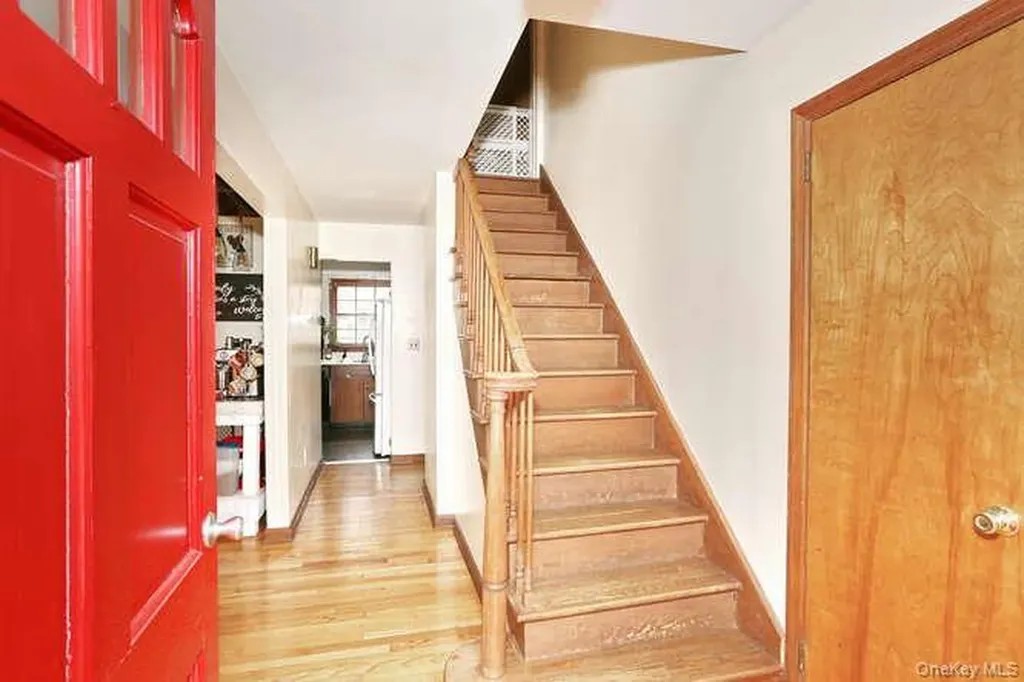 161 Mcnamara Road Spring Valley NY 10977