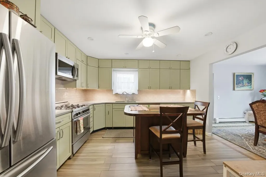 185 Bennett Avenue Yonkers NY 10701