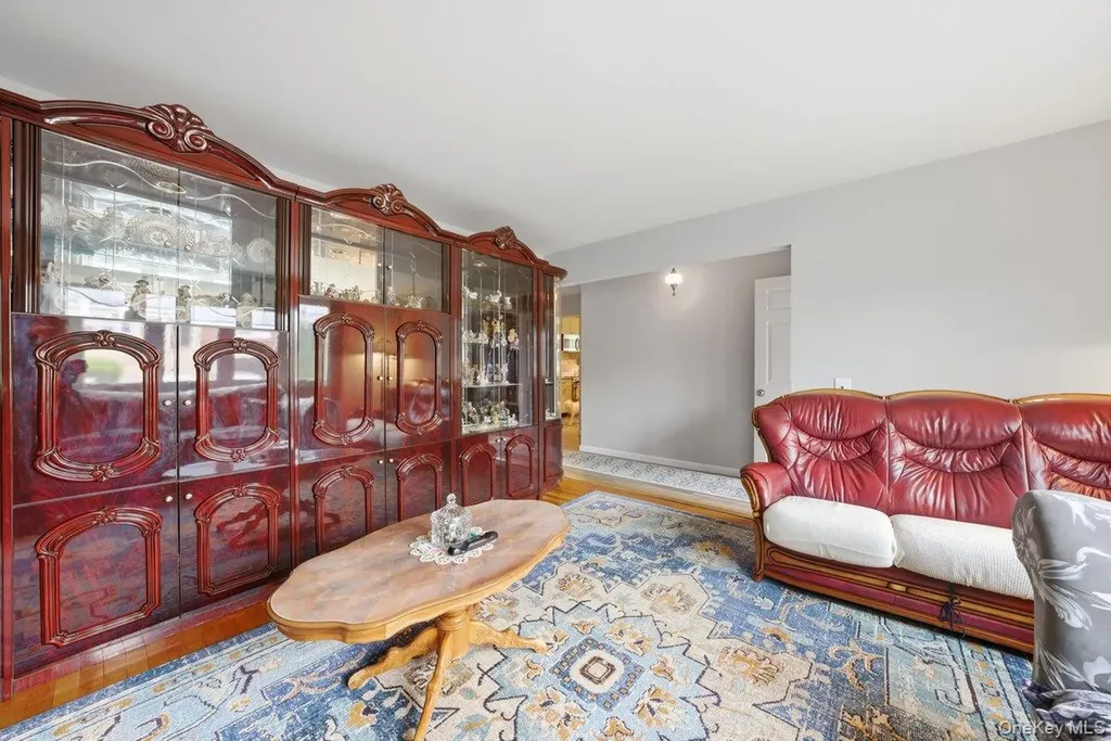 185 Bennett Avenue Yonkers NY 10701