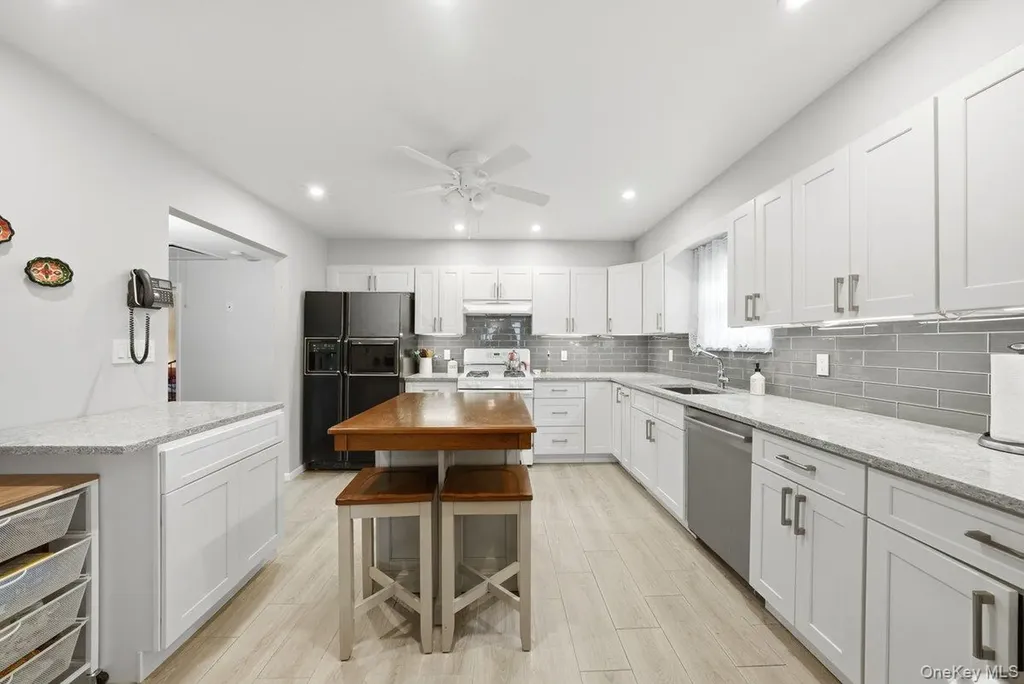 185 Bennett Avenue Yonkers NY 10701