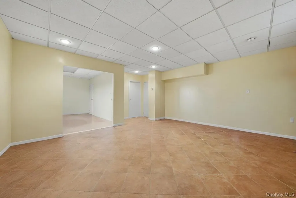 185 Bennett Avenue Yonkers NY 10701