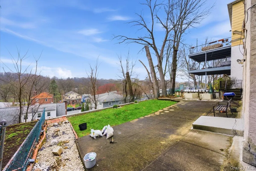 185 Bennett Avenue Yonkers NY 10701