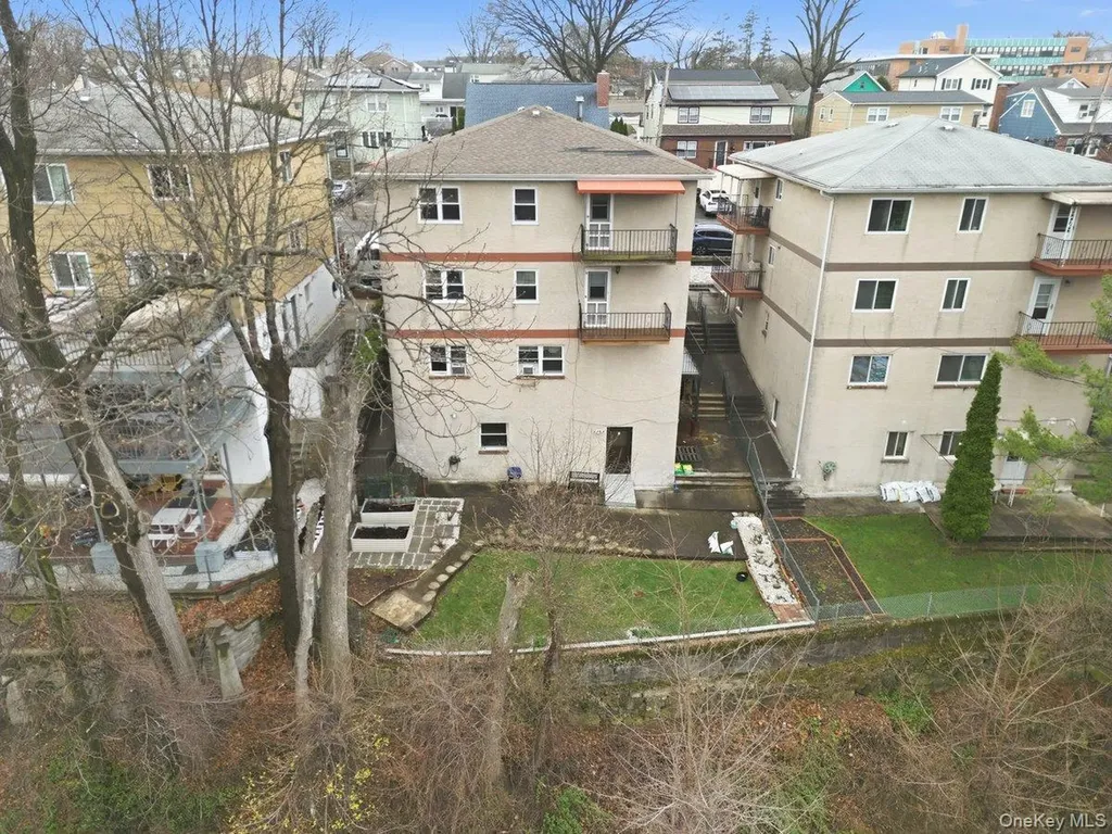 185 Bennett Avenue Yonkers NY 10701
