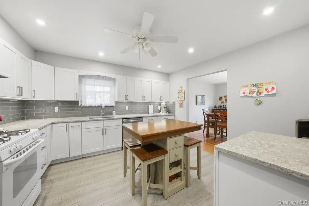 185 Bennett Avenue Yonkers NY 10701