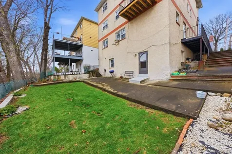 185 Bennett Avenue Yonkers NY 10701