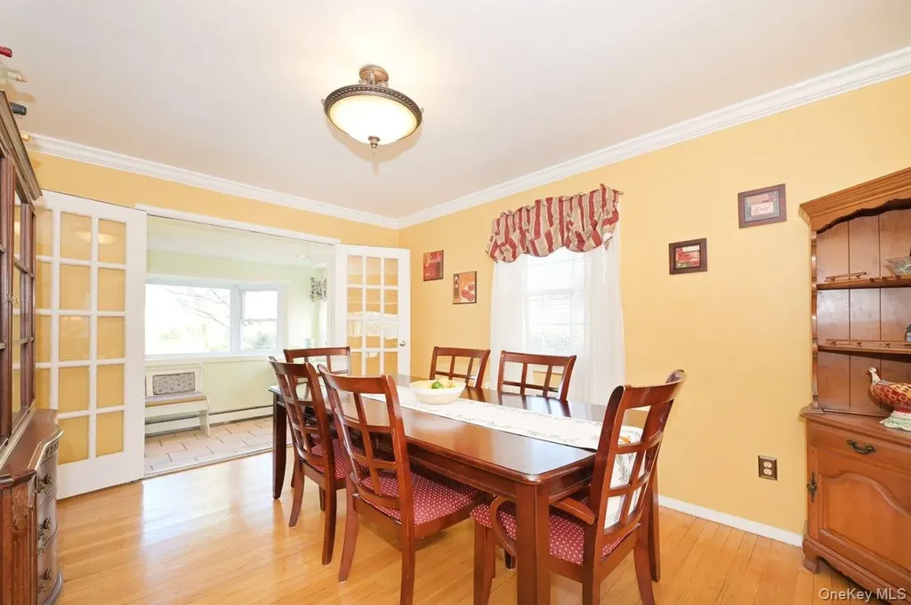 295 New Hyde Park Road Garden City NY 11530