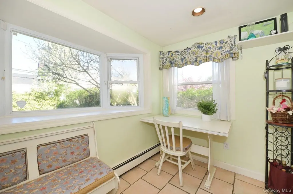 295 New Hyde Park Road Garden City NY 11530