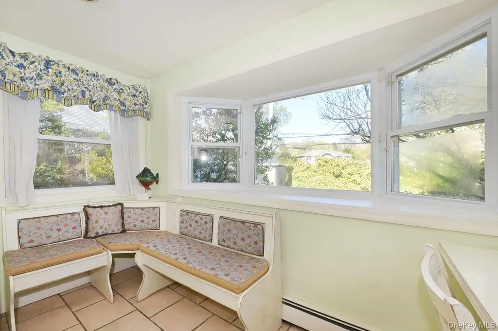 295 New Hyde Park Road Garden City NY 11530
