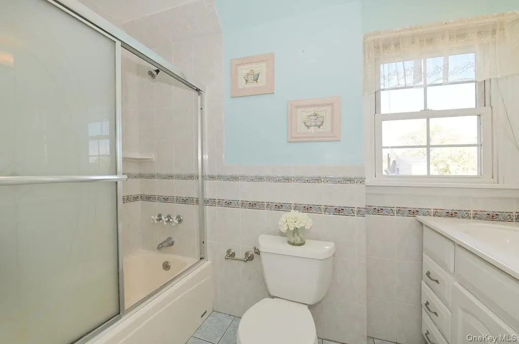 295 New Hyde Park Road Garden City NY 11530
