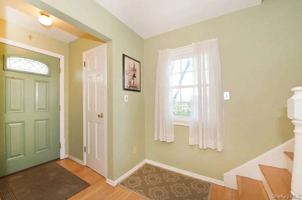 295 New Hyde Park Road Garden City NY 11530