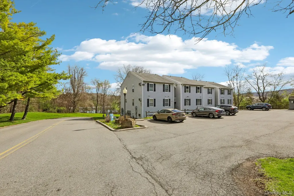 1 Lexington Hill Harriman NY 10926