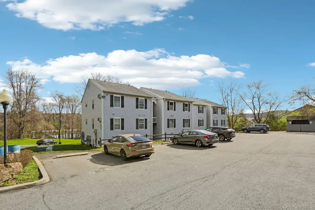 1 Lexington Hill Harriman NY 10926