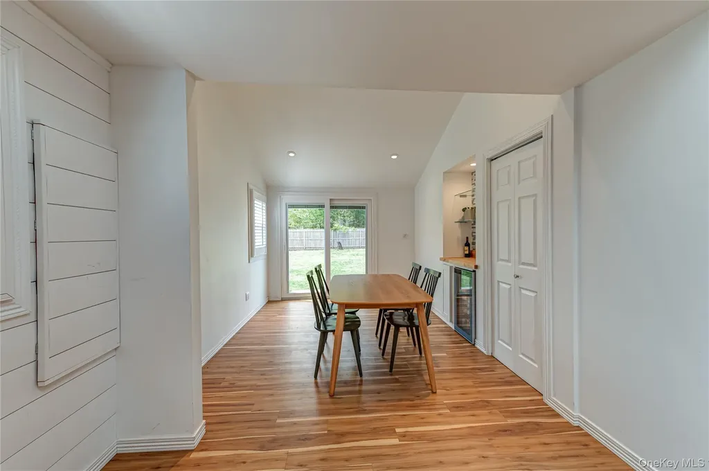 6 Longview Drive East Quogue NY 11942