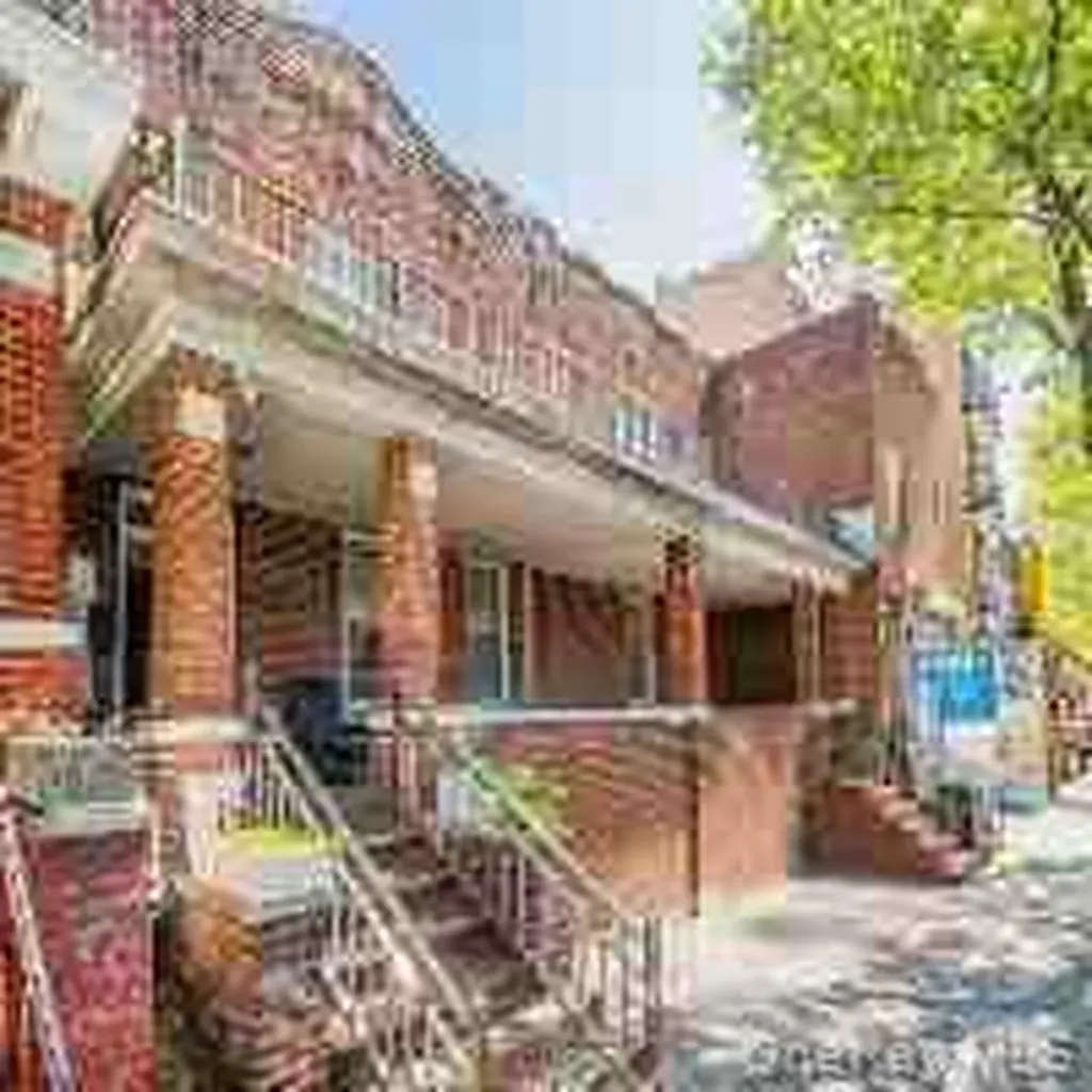 759 57th Street Brooklyn NY 11220