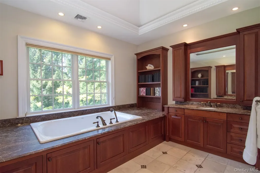 7 Roland Road Irvington NY 10533