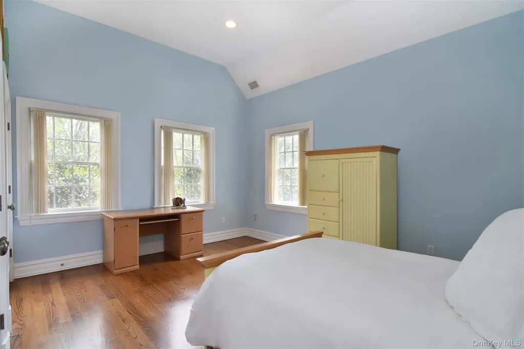 7 Roland Road Irvington NY 10533