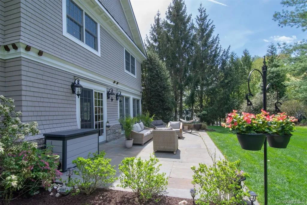 7 Roland Road Irvington NY 10533
