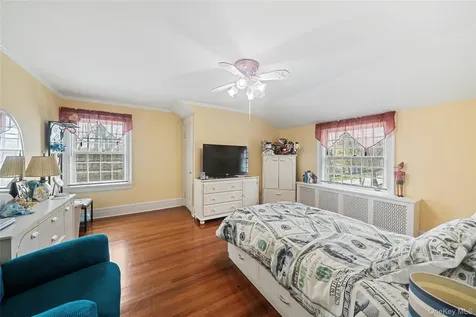 75 Chappaqua Road Briarcliff Manor NY 10510