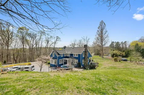 75 Chappaqua Road Briarcliff Manor NY 10510