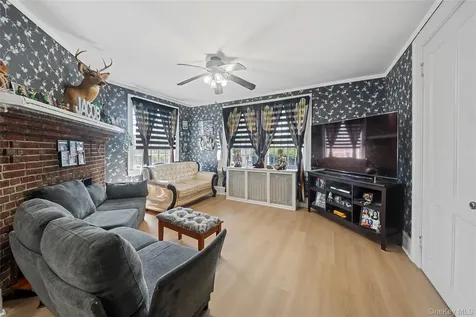 75 Chappaqua Road Briarcliff Manor NY 10510