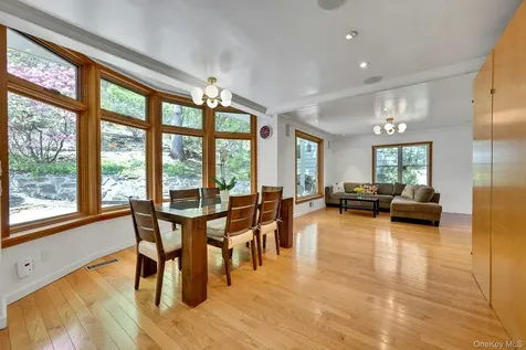 56 Westminster Road Scarsdale NY 10583