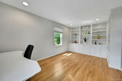 56 Westminster Road Scarsdale NY 10583