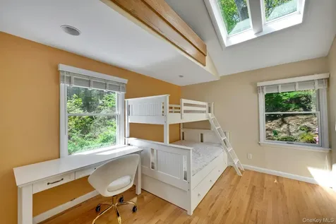 56 Westminster Road Scarsdale NY 10583