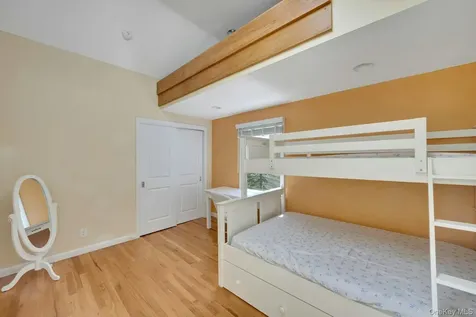 56 Westminster Road Scarsdale NY 10583