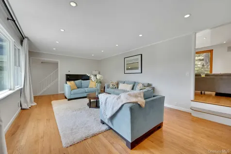 56 Westminster Road Scarsdale NY 10583
