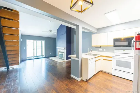 239 Deer Hill Road S South Salem NY 10590