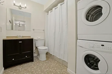 78 Independence Court Yorktown Heights NY 10598