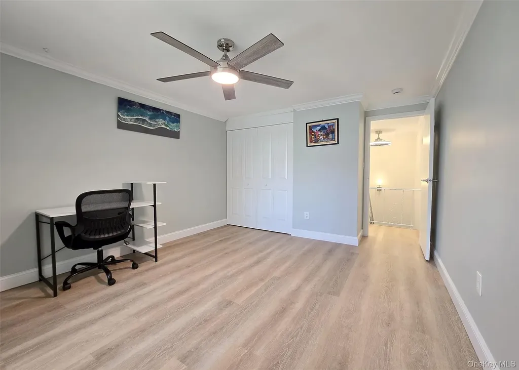 71 Skyline Drive Coram NY 11727