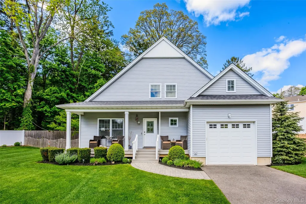3 Clear Creek Court Huntington Station NY 11746