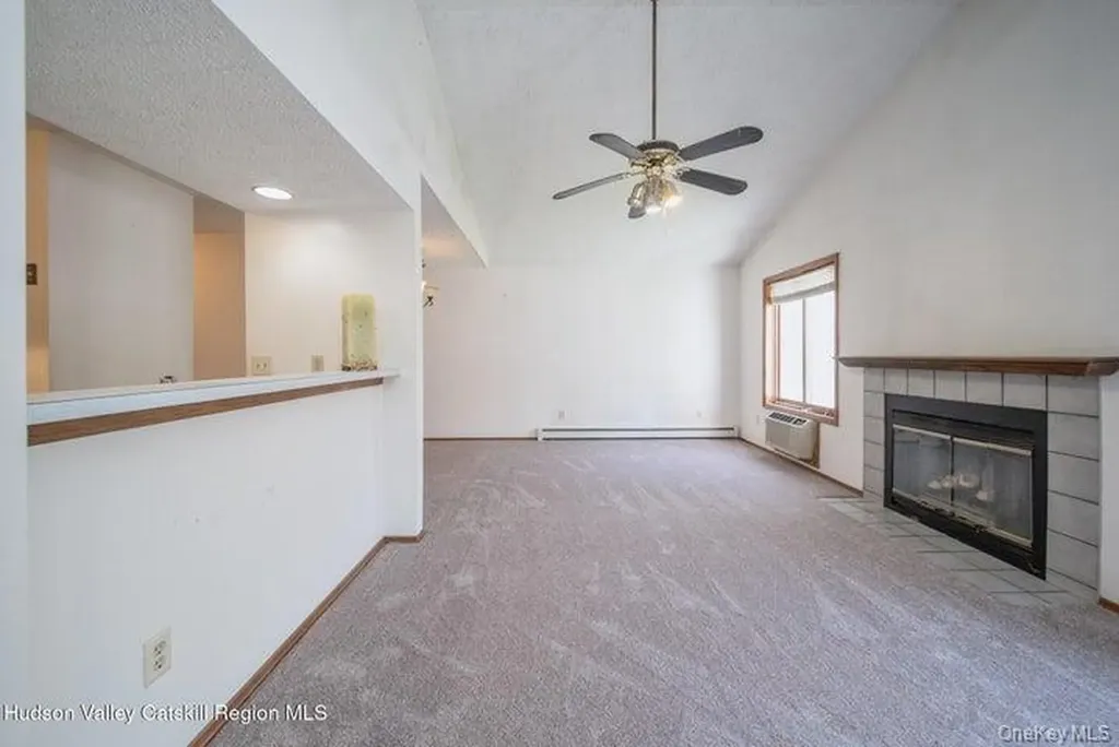 9 Rock Maple Road Saugerties NY 12477
