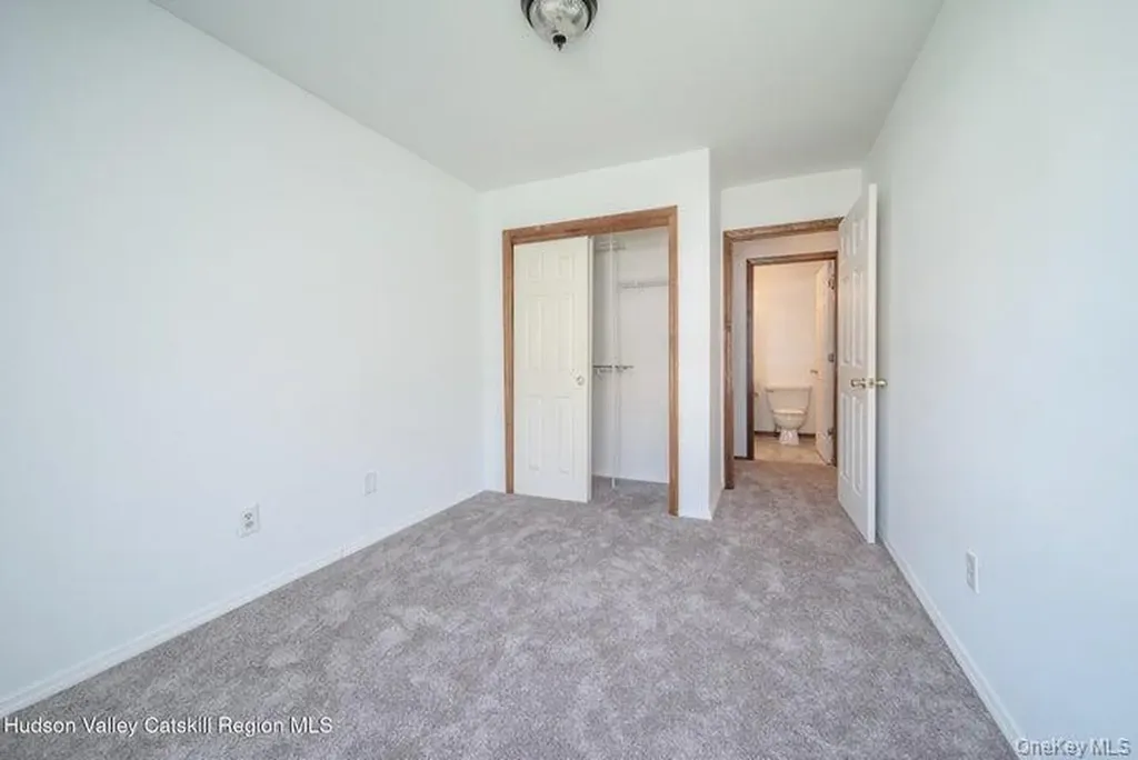 9 Rock Maple Road Saugerties NY 12477