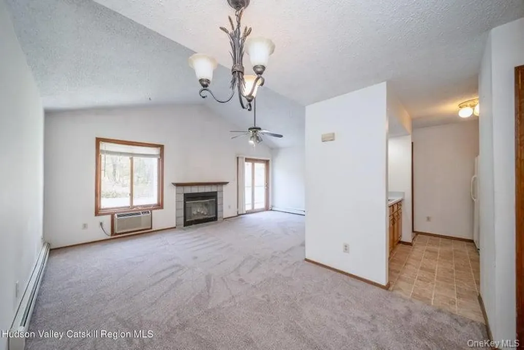 9 Rock Maple Road Saugerties NY 12477