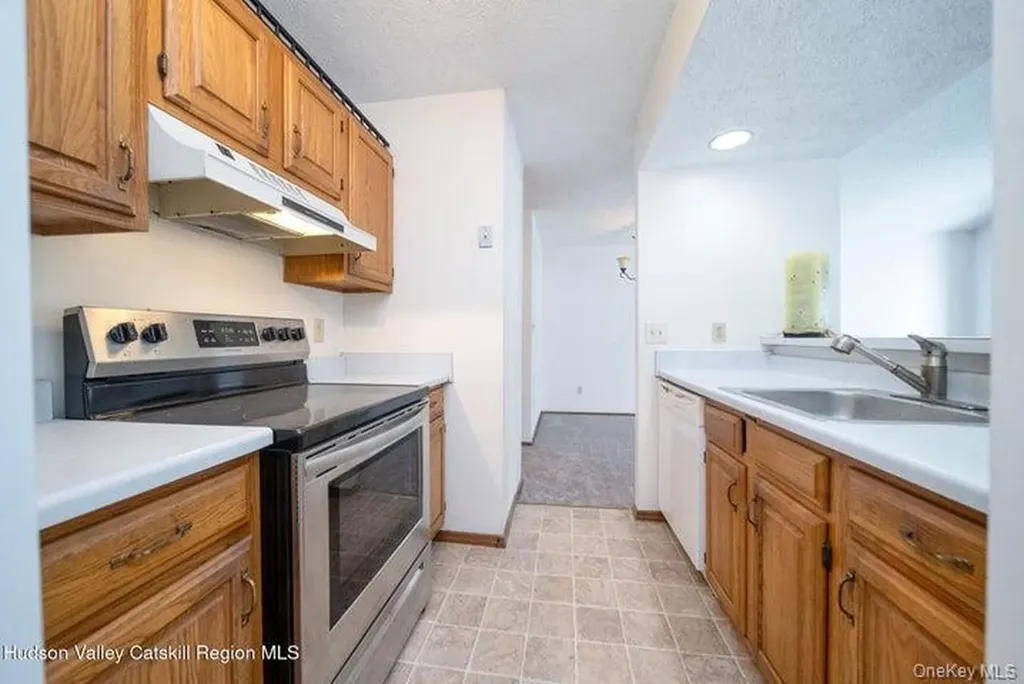 9 Rock Maple Road Saugerties NY 12477