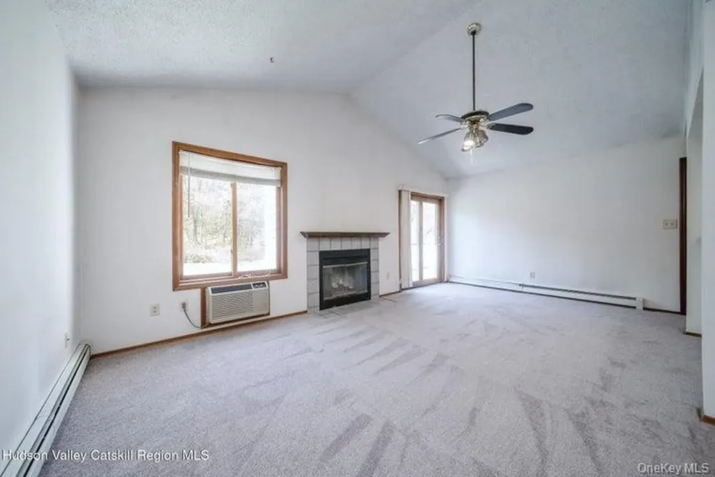 9 Rock Maple Road Saugerties NY 12477