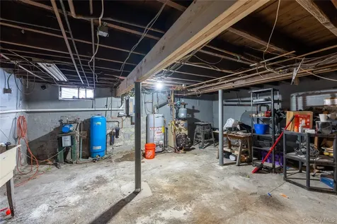 18 Powerline Lane Staatsburg NY 12580