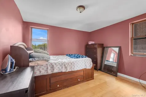 20-49 49th Street Astoria NY 11105