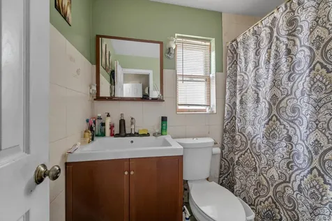 20-49 49th Street Astoria NY 11105