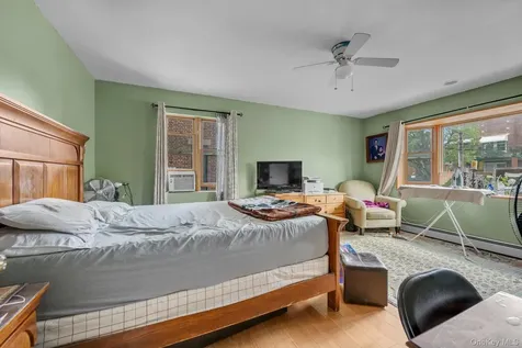 20-49 49th Street Astoria NY 11105
