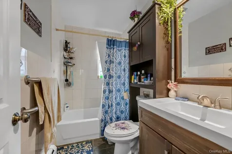 20-49 49th Street Astoria NY 11105