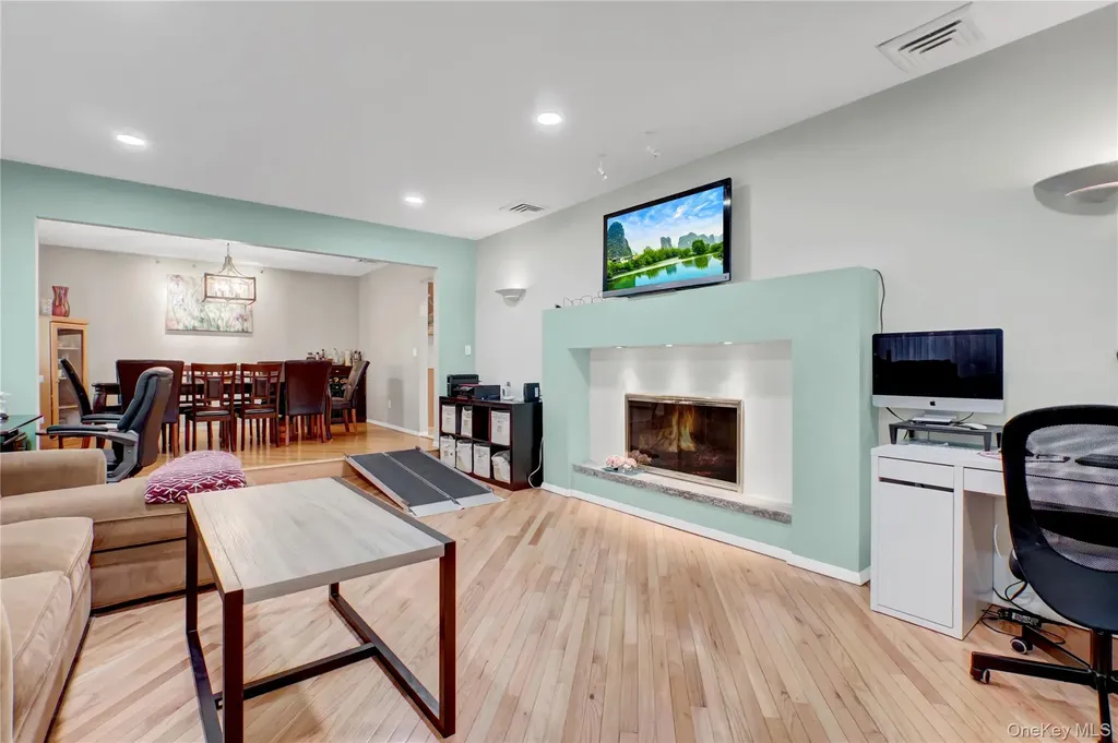 36 Landview Drive Dix Hills NY 11746