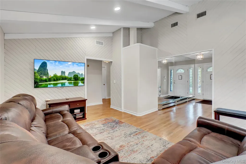 36 Landview Drive Dix Hills NY 11746