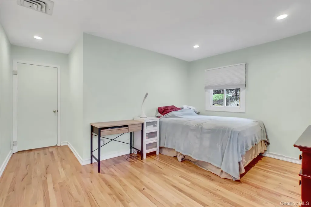 36 Landview Drive Dix Hills NY 11746
