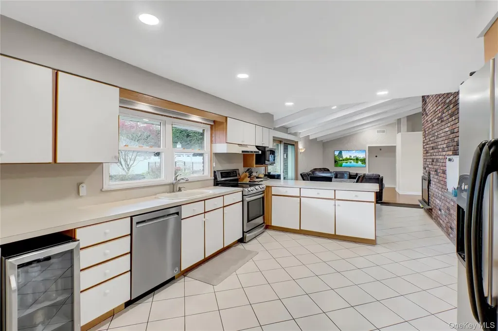 36 Landview Drive Dix Hills NY 11746