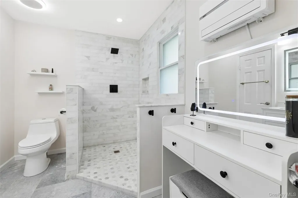 680 Westview Drive Mattituck NY 11952